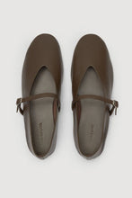 Load image into Gallery viewer, Millie Leather Ballet Flat-Walnut