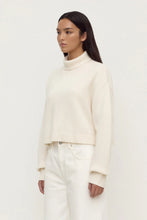 Load image into Gallery viewer, Paris Wool Cashmere Knit Turtleneck-White