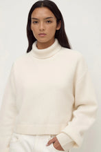 Load image into Gallery viewer, Paris Wool Cashmere Knit Turtleneck-White