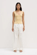 Load image into Gallery viewer, Paulina Scoop Tank-Chamomile