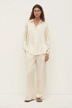 Load image into Gallery viewer, Pippa Silk Long Sleeved Shirt-Cream