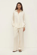 Load image into Gallery viewer, Pippa Silk Long Sleeve Shirt-Cream