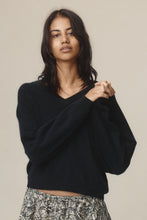 Load image into Gallery viewer, Moss Sweater-Black