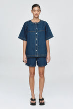Load image into Gallery viewer, Short Sleeve Seam Shirt-Classic Blue