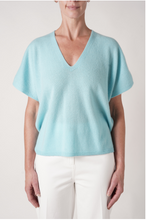 Load image into Gallery viewer, Pure Cashmere Relaxed Top