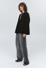 Load image into Gallery viewer, Valerie Top-Black