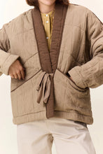 Load image into Gallery viewer, Val Pad Jacket-Brown