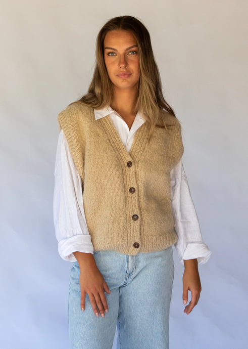 Button Vest-Oatmeal