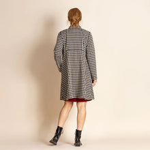 Load image into Gallery viewer, Houndstooth Merchant Coat