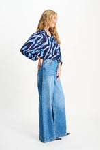 Load image into Gallery viewer, Blouse-Animal Blue