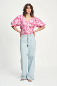 Top-Floral Jacquard Raspberry