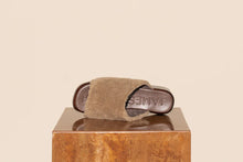 Load image into Gallery viewer, Rome Clog-Chestnut Sherpa