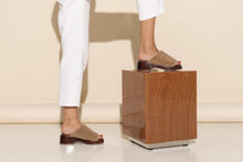 Load image into Gallery viewer, Rome Clog-Chestnut Sherpa