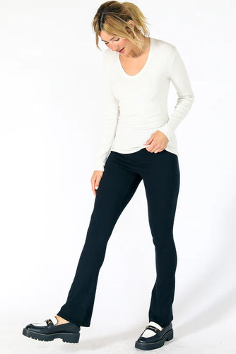 Dolly Flare-True Black