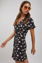 Load image into Gallery viewer, Folk Floral Susie Dress-Black